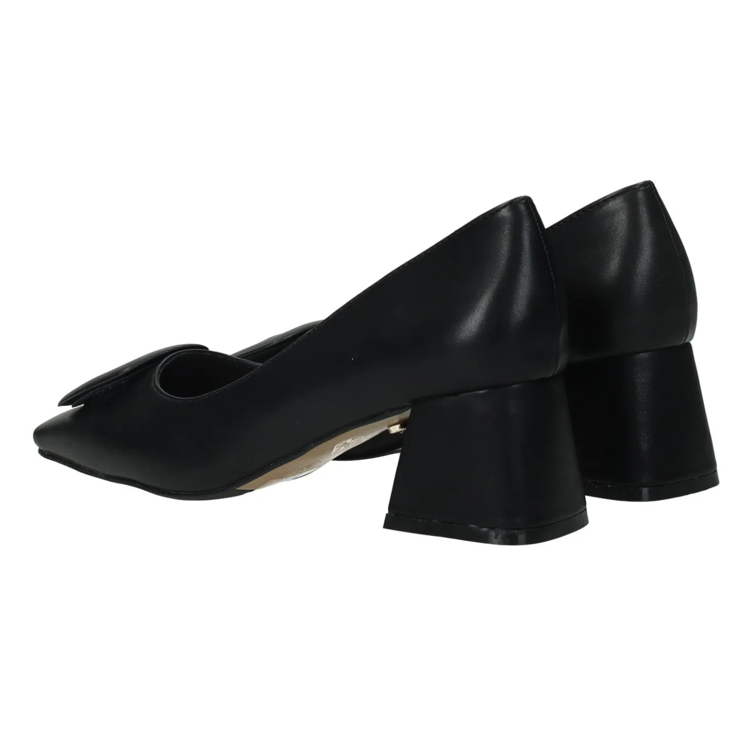 Décolleté con fibbia.Tacco alto 5cm