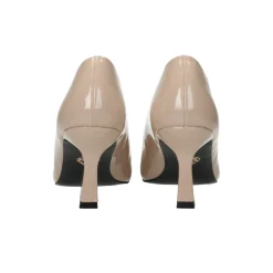 Décolleté con tacco a rocchetto. Tacco alto 7cm