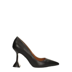 Décolleté con tacco piramidale a base larga alto 9.5cm