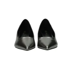 Décolleté effetto metallizzato.Tacco alto 5.5cm