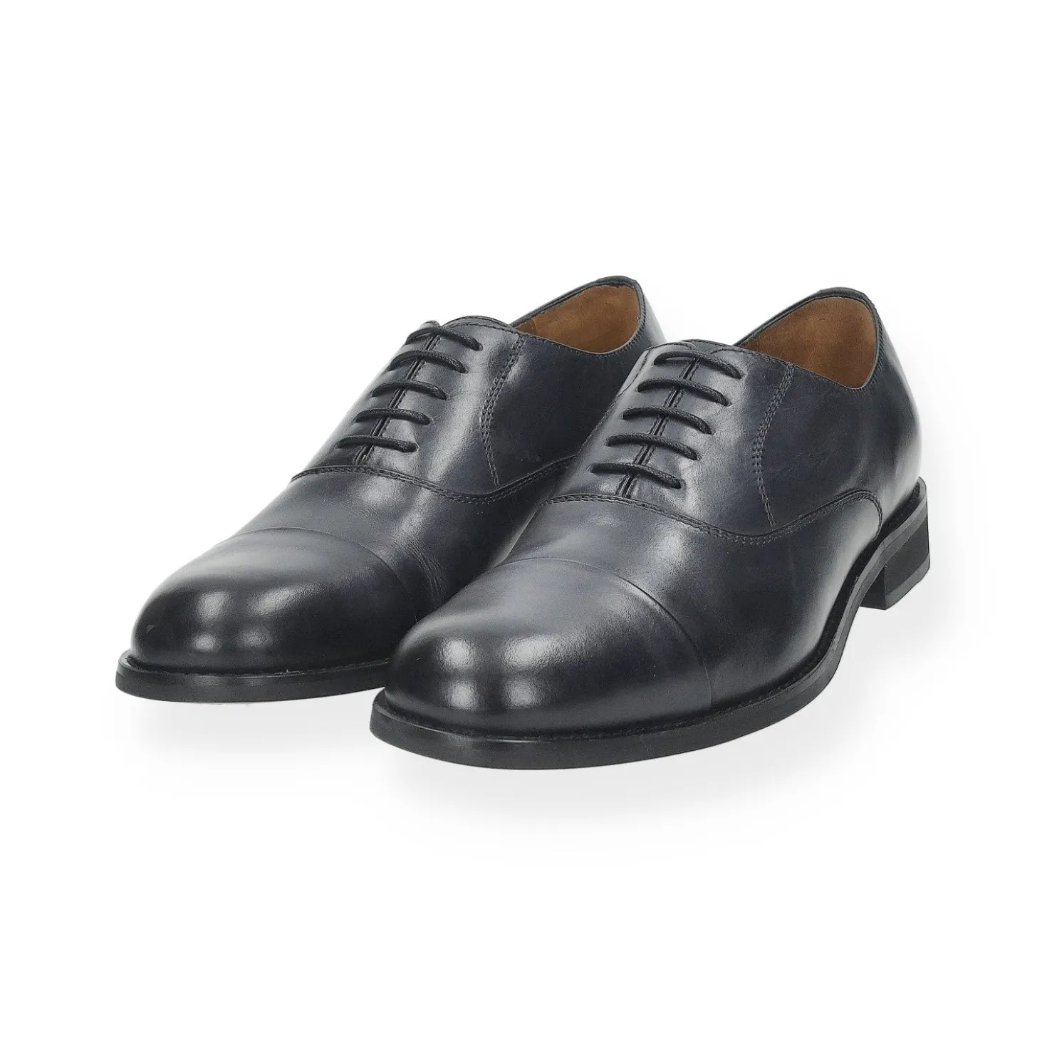 Derby in vera pelle