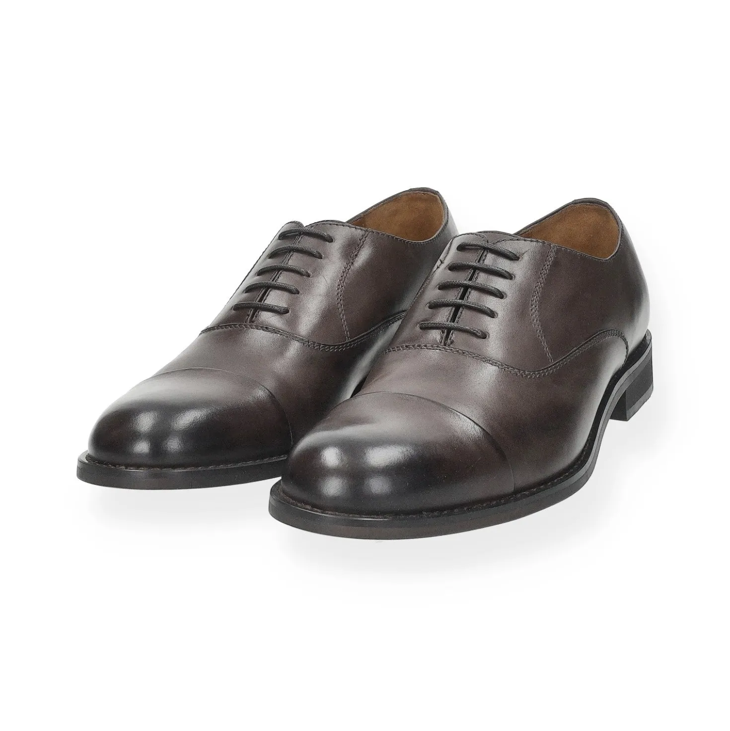 Derby in vera pelle
