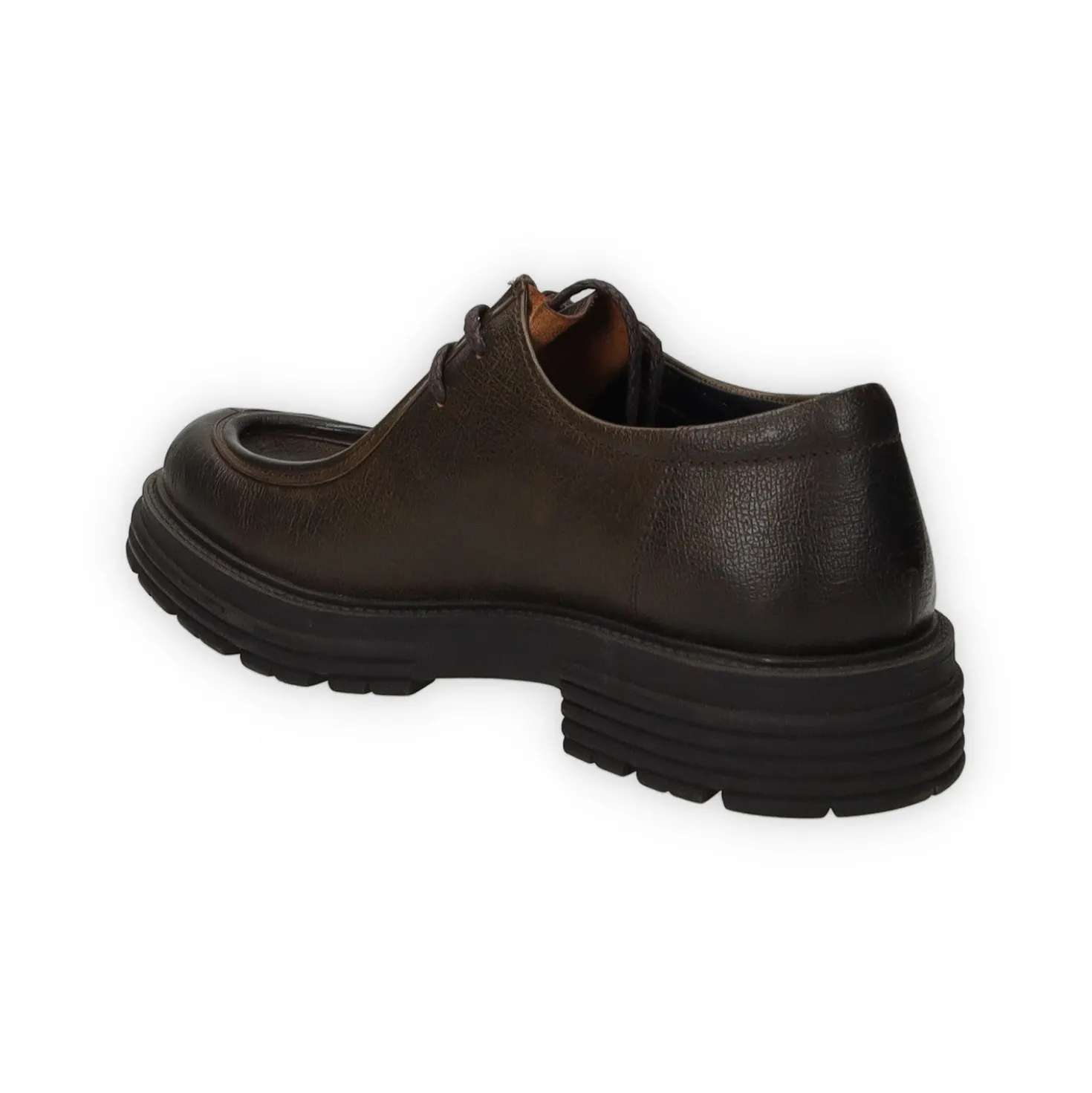 Derby in vera pelle