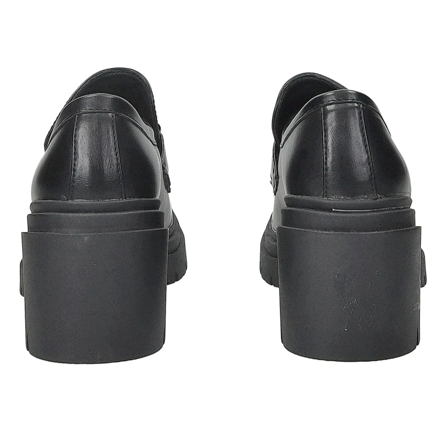 Mocassini con motsetto.Tacco alto 6cm