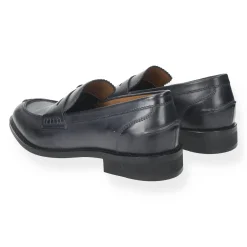 Mocassini in vera pelle con fibbia
