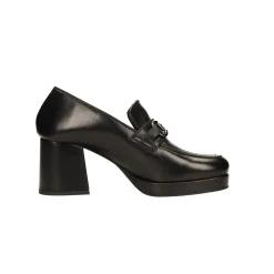 Pumps mocassino in vera pelle. Tacco alto 7cm