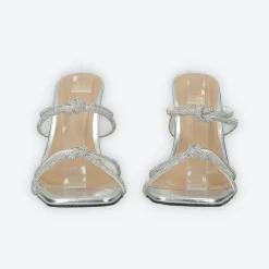 Sandali con fasce intrecciate.Tacco alto 10cm