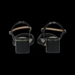 Sandali con fascia tubolare intrecciata. Tacco alto 6cm