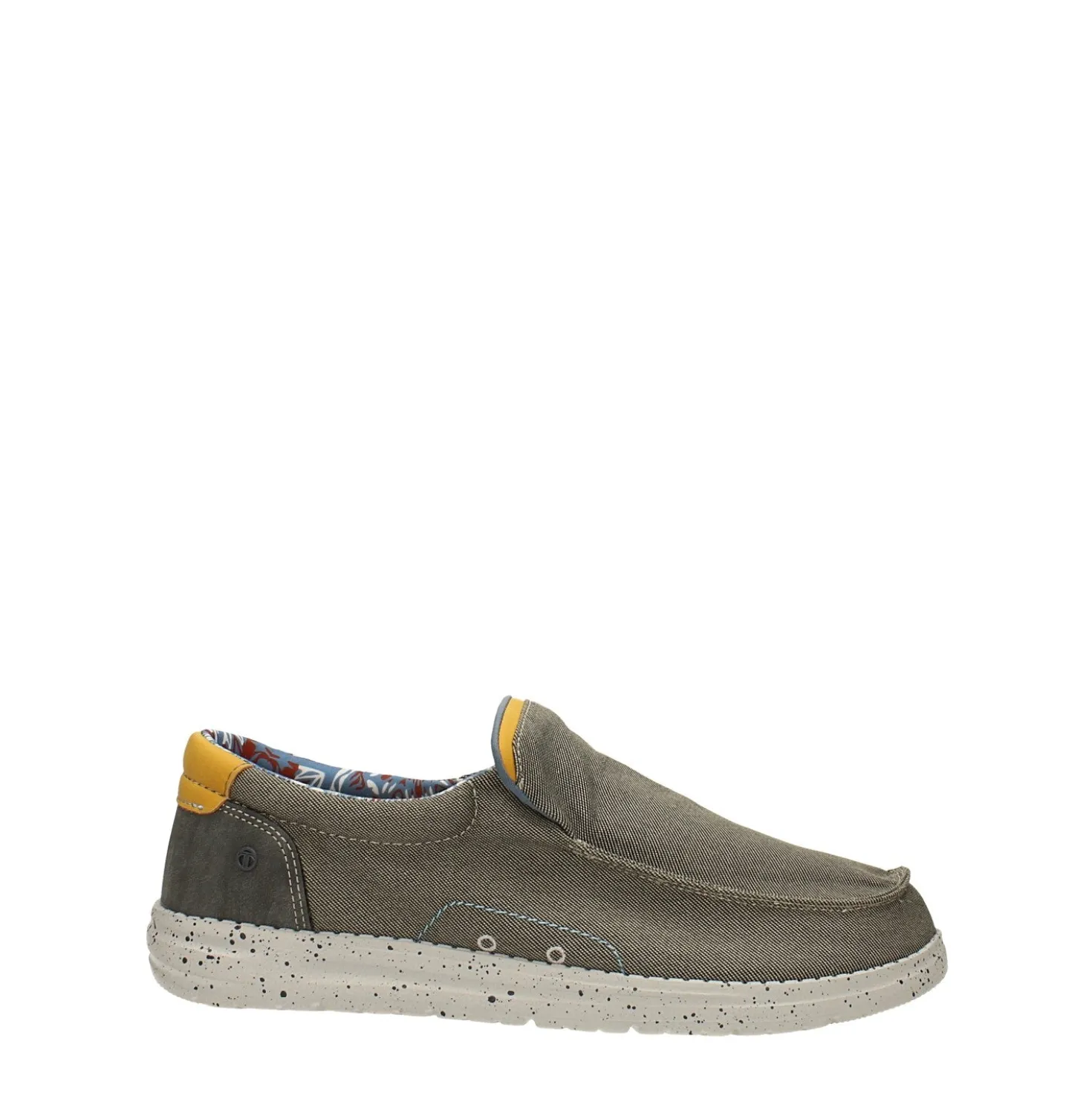 Slip on con sottopiede in Memory.
