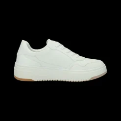 Sneakers con tomaia traforata.Tacco alto 3 cm
