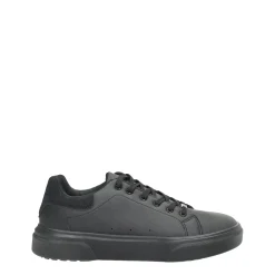 Sneakers in ecopelle con cuciture a vista