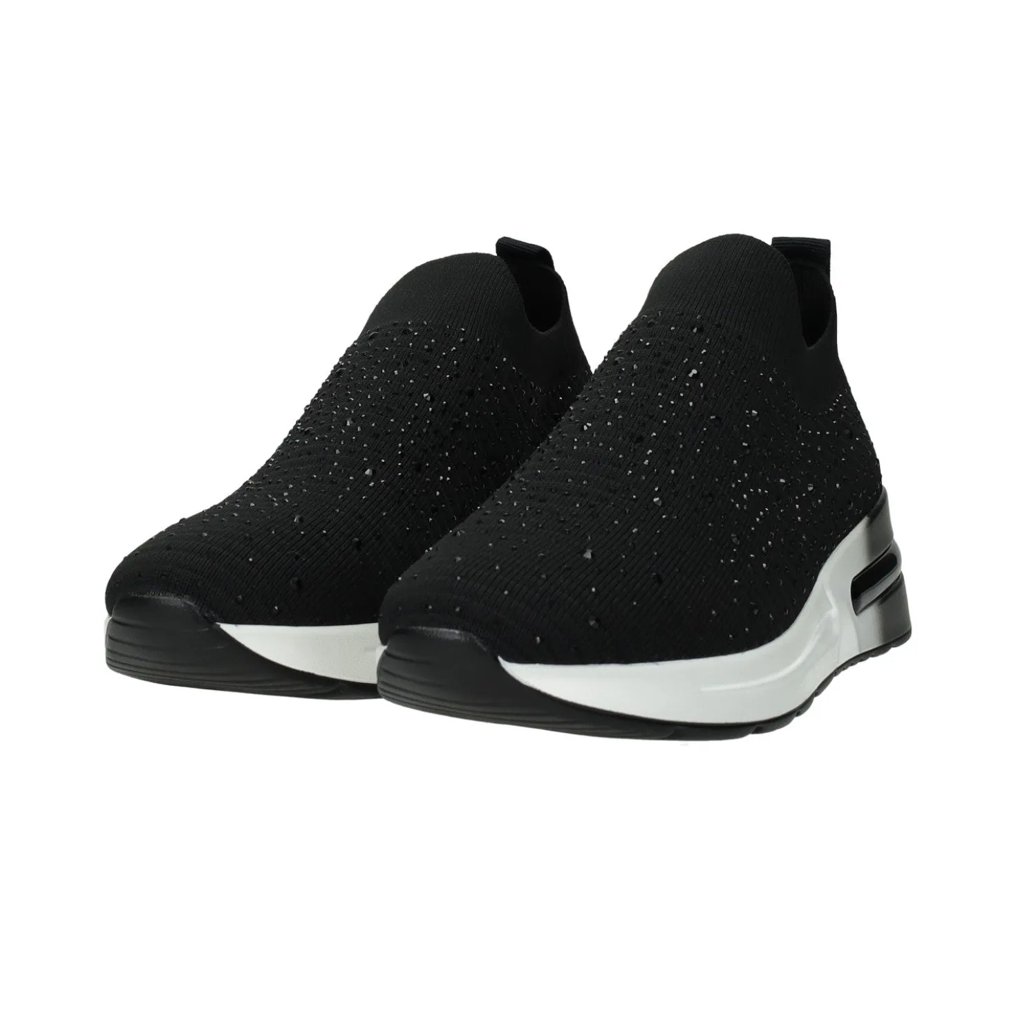 Sneakers in tessuto. Tacco alto 5 cm