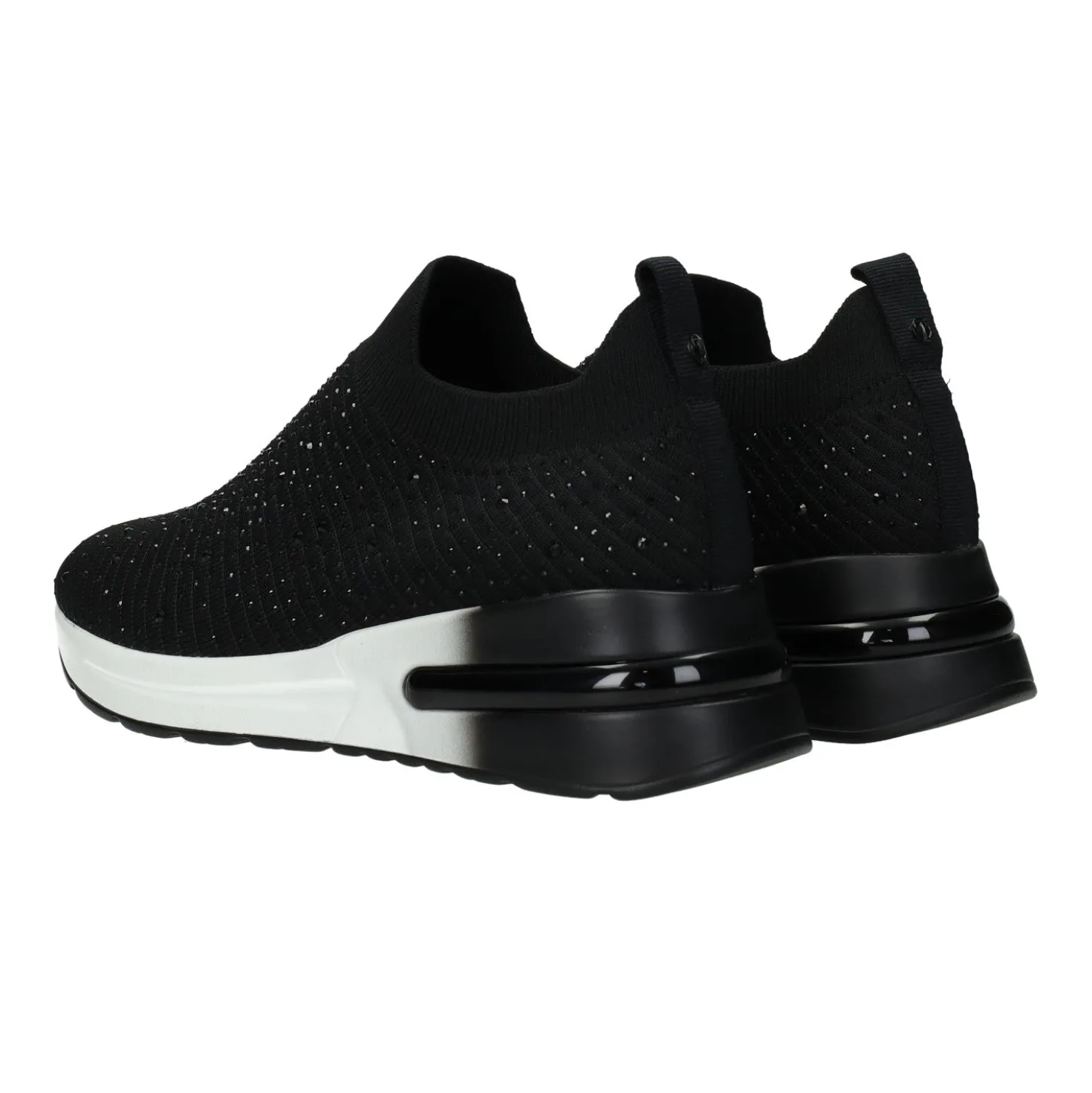 Sneakers in tessuto. Tacco alto 5 cm
