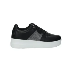 Sneakers memory foam