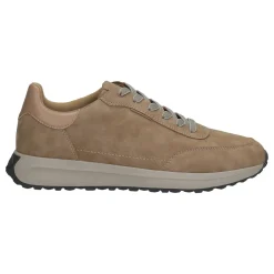 Sneakers nere