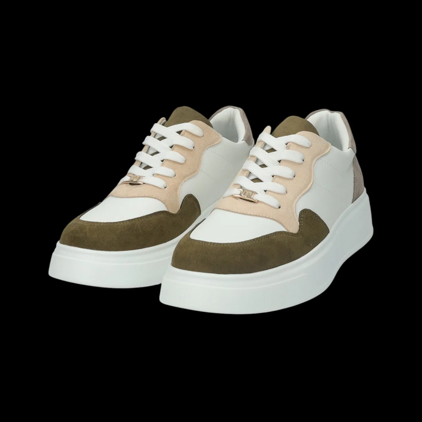Sneakers platform