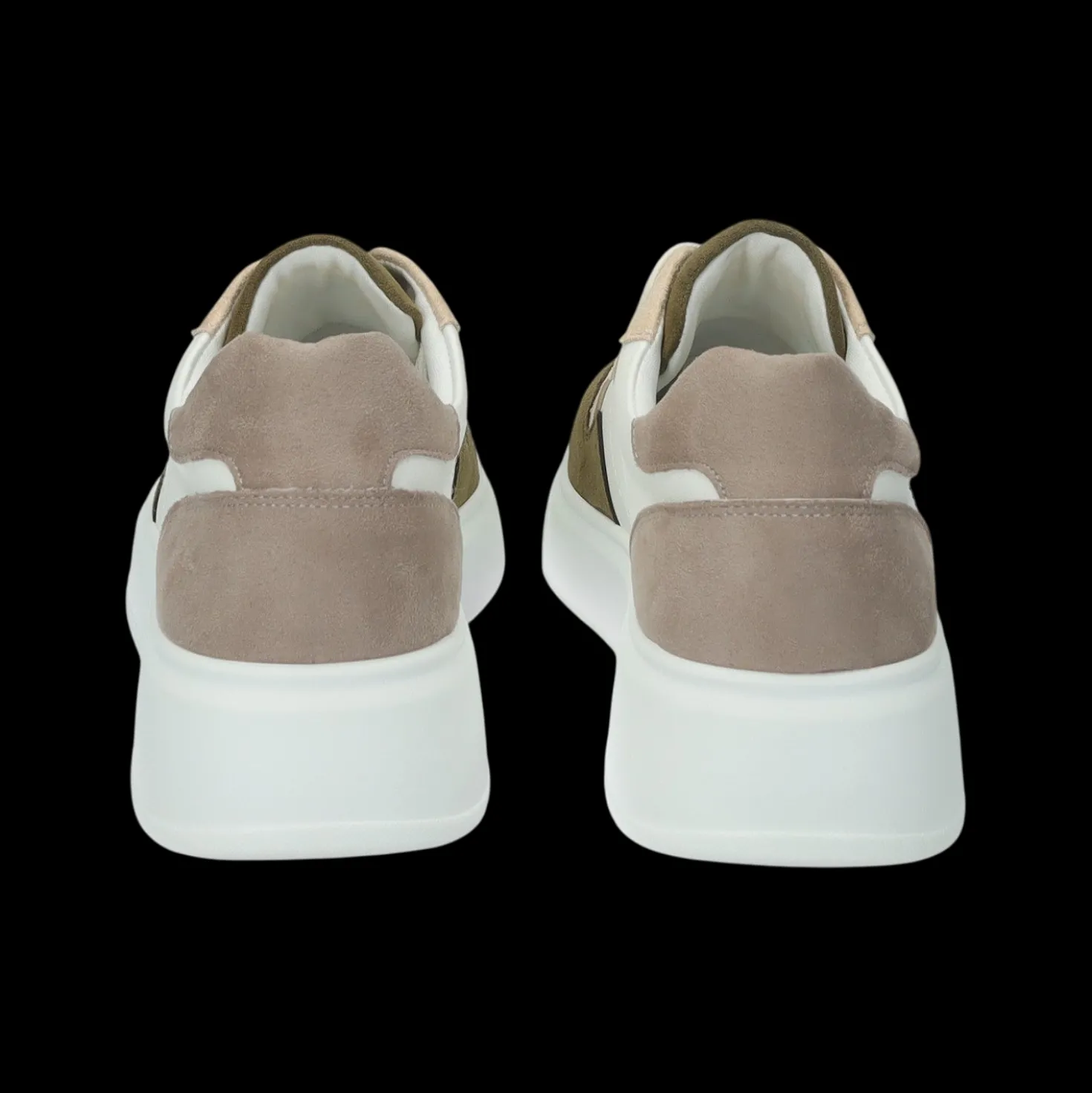 Sneakers platform