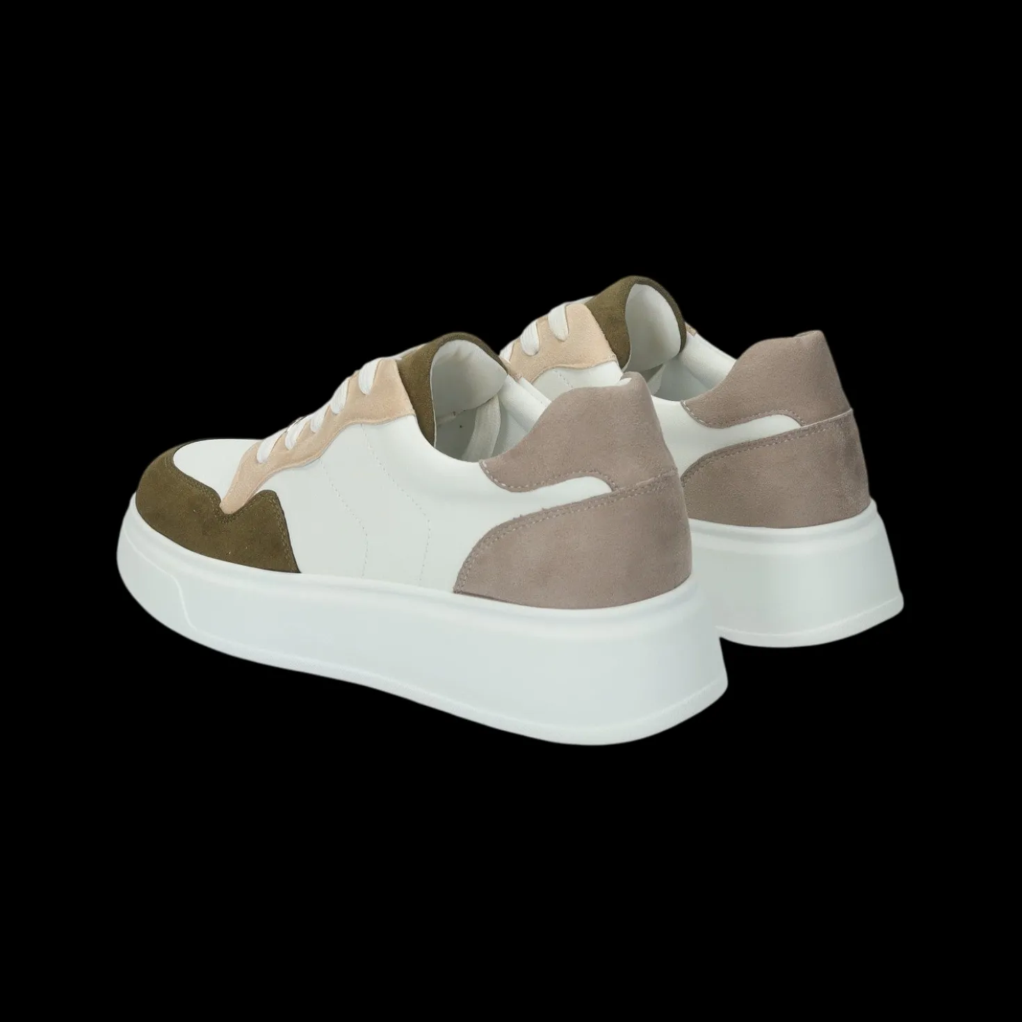 Sneakers platform