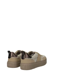 Sneakers platform