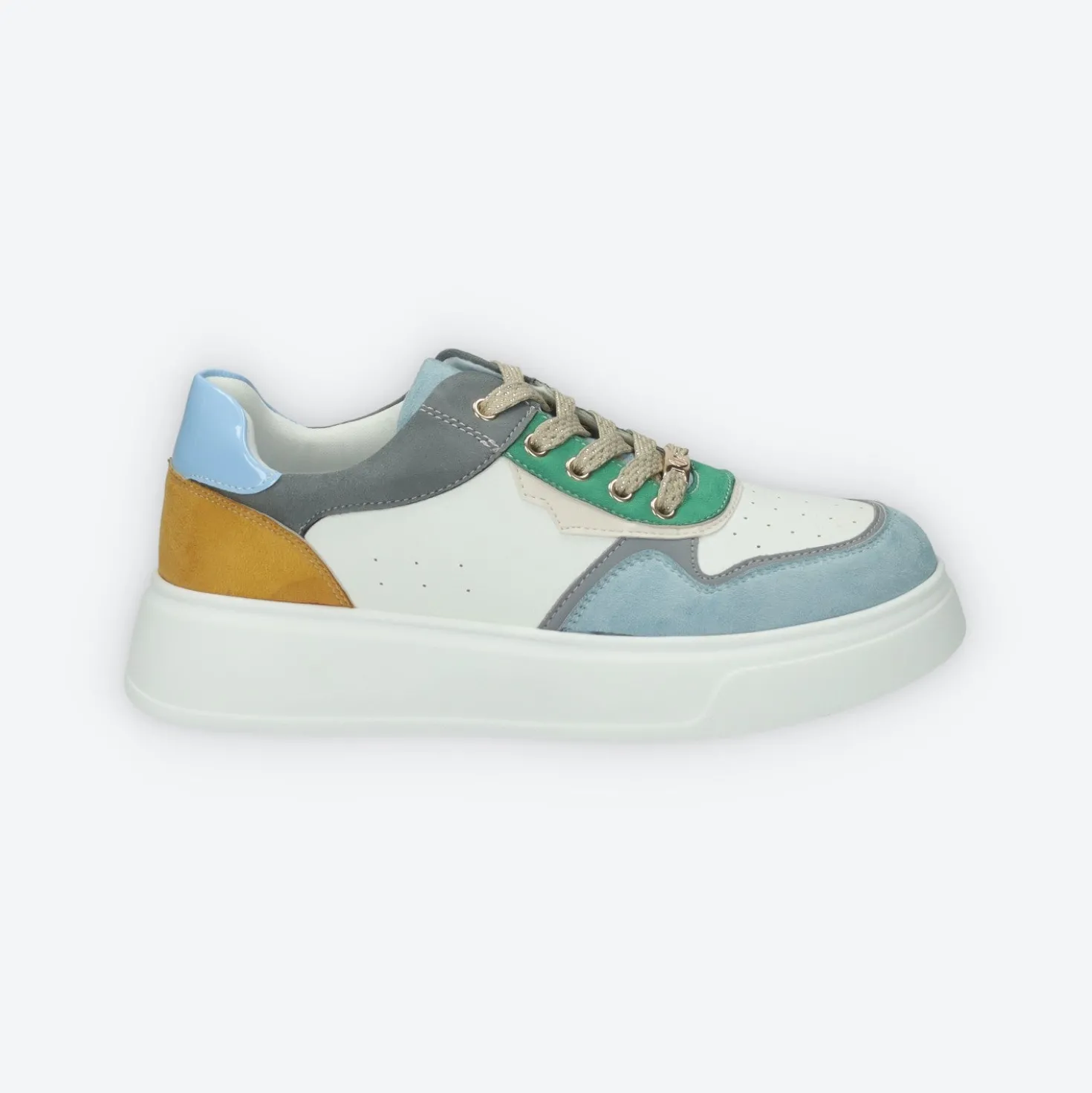 Sneakers platform.Tacco alto 4 cm