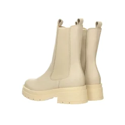 Stivaletti in vera pelle. Tacco alto 5cm