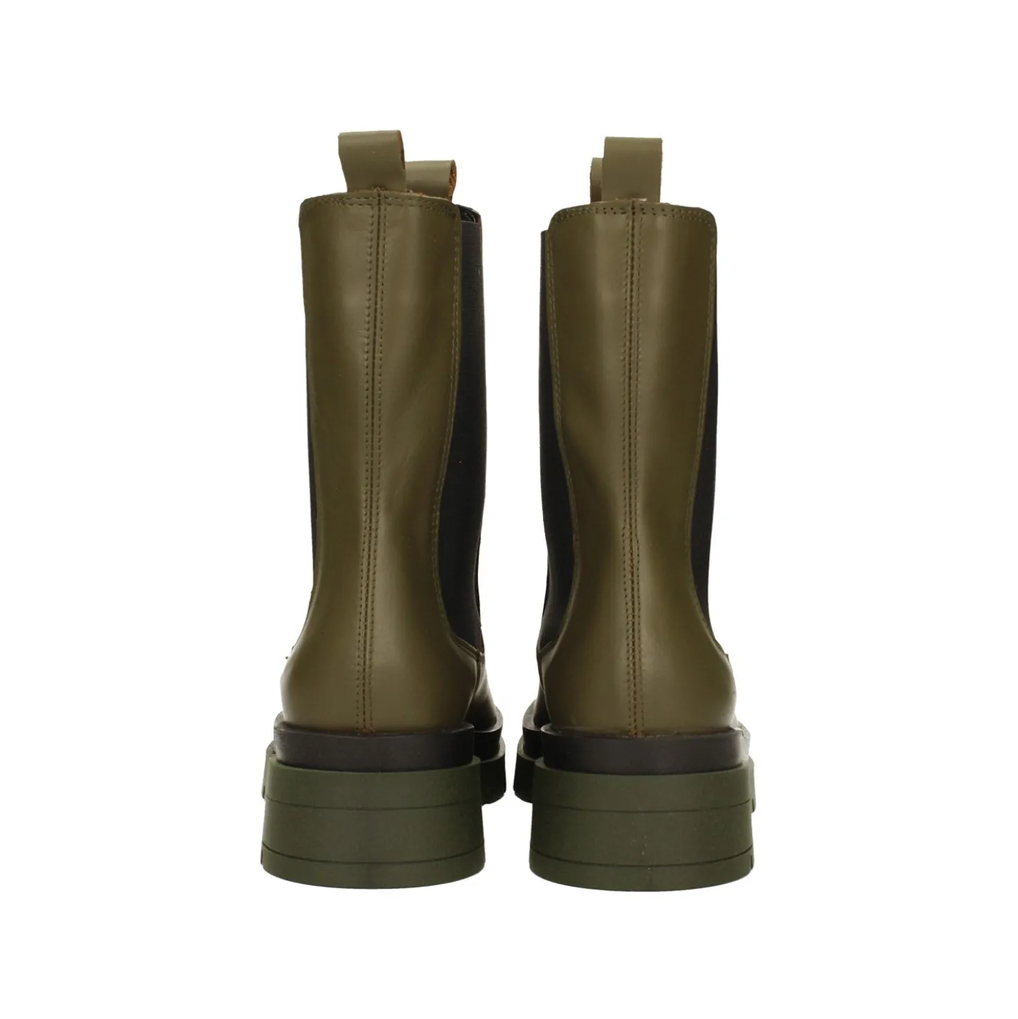 Stivaletti in vera pelle. Tacco alto 5cm