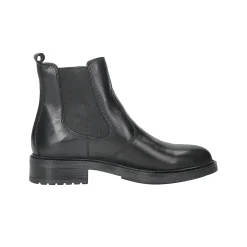 Stivaletti in vera pelle. Tacco alto 3cm