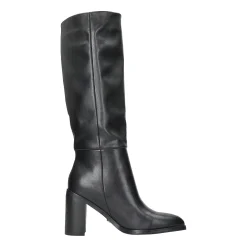Stivali con tacco chunky. Tacco alto 7cm