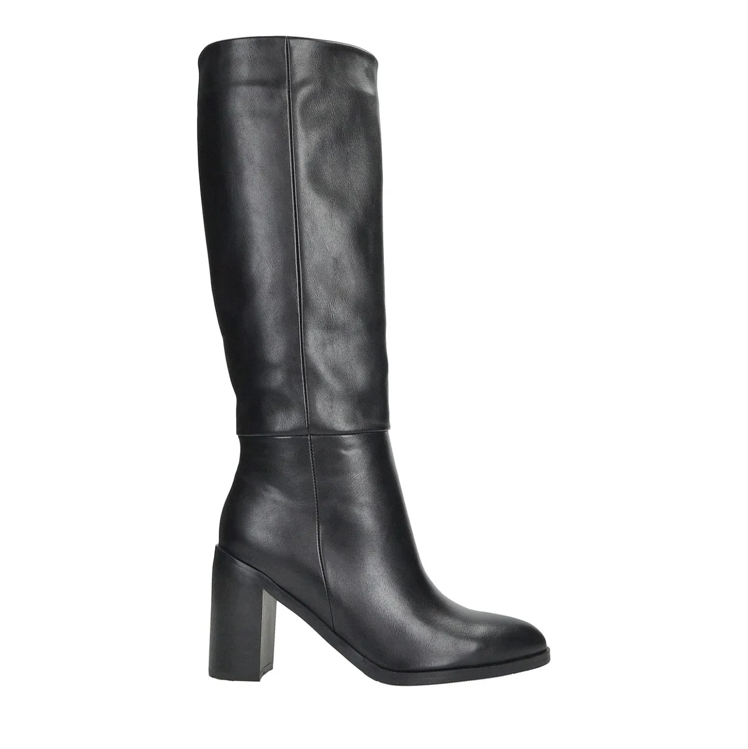 Stivali con tacco chunky. Tacco alto 7cm