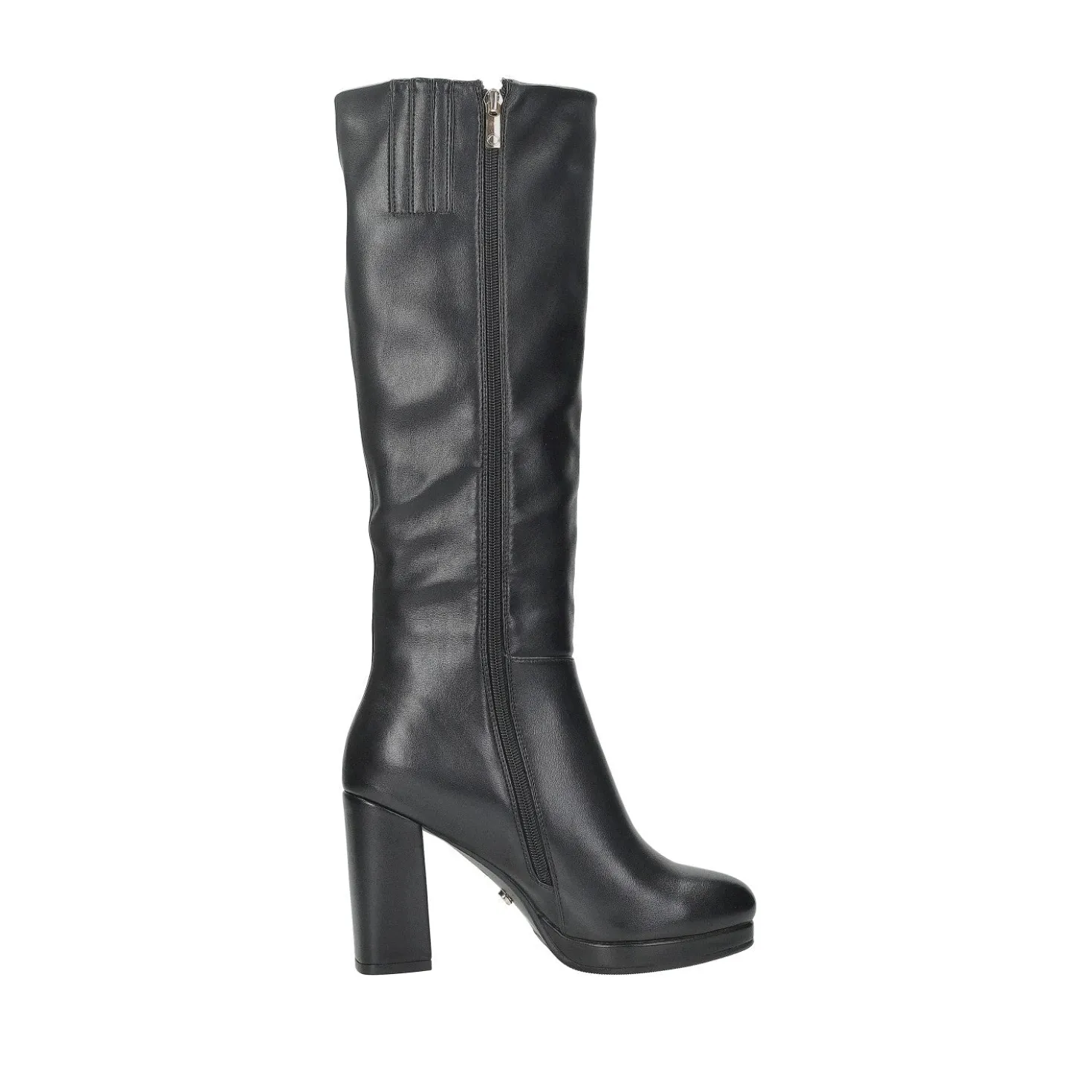 Stivali con tacco chunky. Tacco alto 7cm